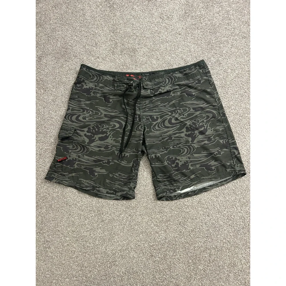 Maui Rippers Board Shorts Boys Size 16 Green Tiger Stripe Camo Cargo Swim Trunks